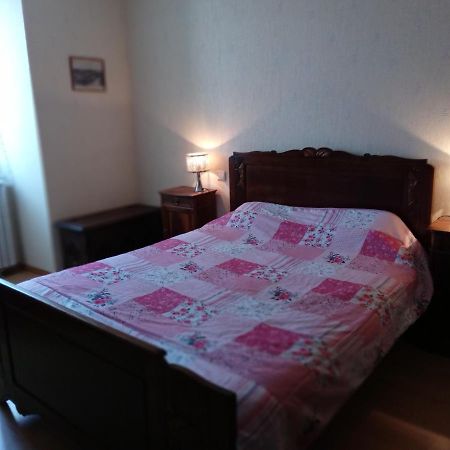 Chez La Marquise Bed & Breakfast Boissieres  Bagian luar foto