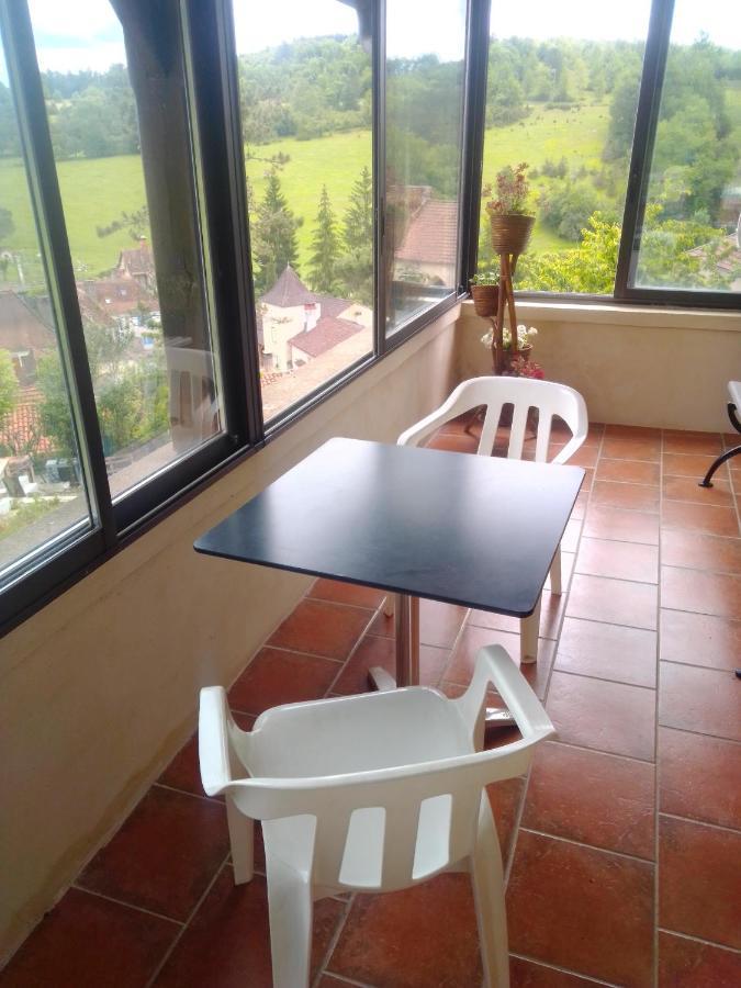 Chez La Marquise Bed & Breakfast Boissieres  Bagian luar foto